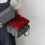 Wholesale Luxury Gifts Really Last Preserved Roses in square Gift Box for Corporate Promotional Business Gifts Set