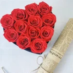 Wholesale Heart-Shaped Natural Handmade Immortal Rose Eternal Preserved Rose in Gift Box for Christmas & Mother's Day Occasions