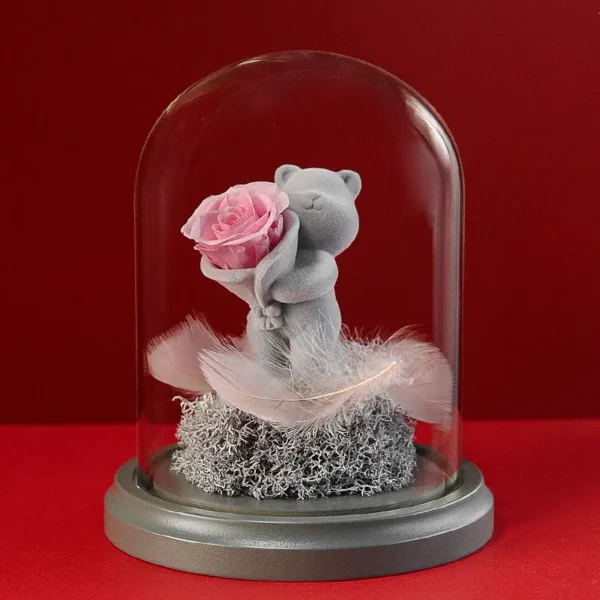 Wholesale Hot Seller Upscale Eternal Forever Flowers Everlasting Roses Immortal Flowers with Bear in Glass Dome for Decoration