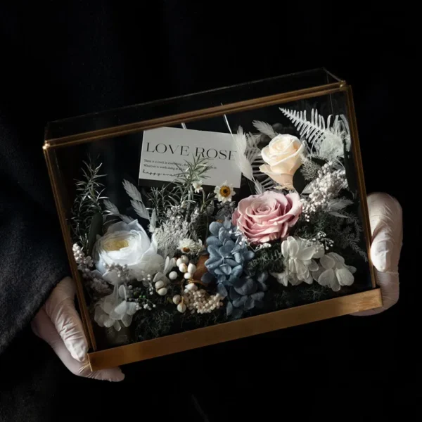 Eternal Flower Finished Metal Glass Flower House True Flower Birthday Gift Valentine's Day Gift Mother's Day Gift