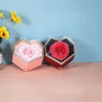 2024 Top High Quality Acrylic Heart Flower Box for Roses With Jewelry for Valentine's Day - Image 2