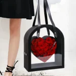 Portable Flower Box Preserved in Heart-shaped Flower Box Transparent Bouquet Gift Box with PVC